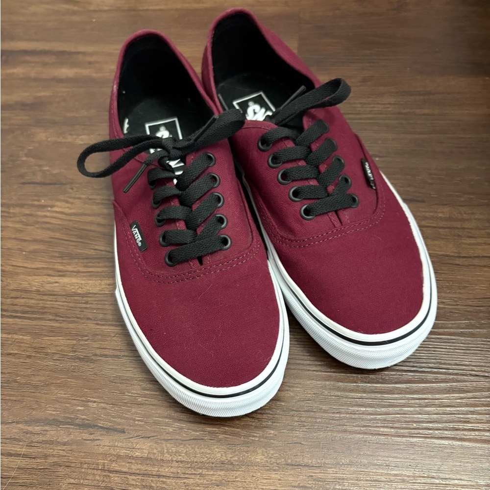 Vans Men's Burgundy and Black Sneakers